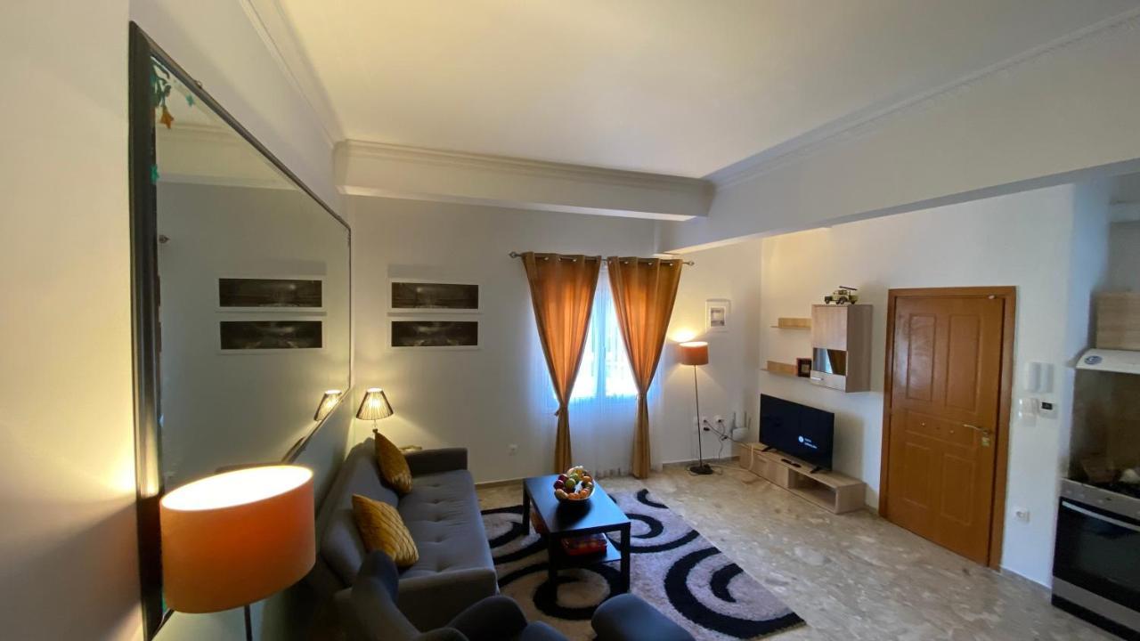 Patras Golden Suite Ngoại thất bức ảnh