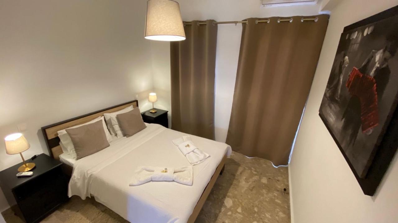 Patras Golden Suite Ngoại thất bức ảnh