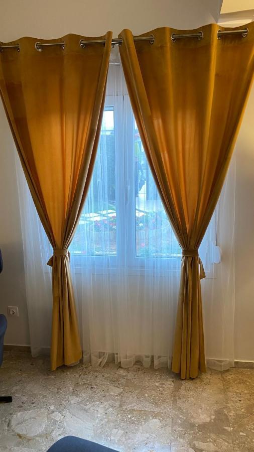 Patras Golden Suite Ngoại thất bức ảnh