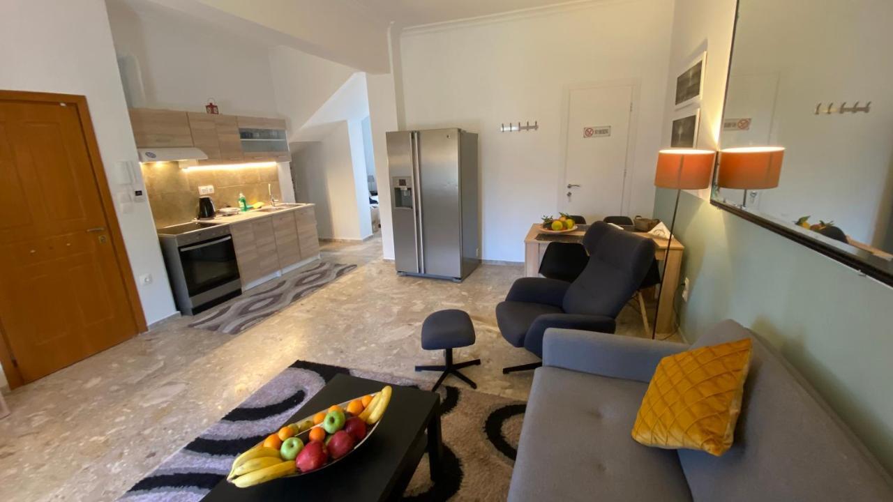 Patras Golden Suite Ngoại thất bức ảnh