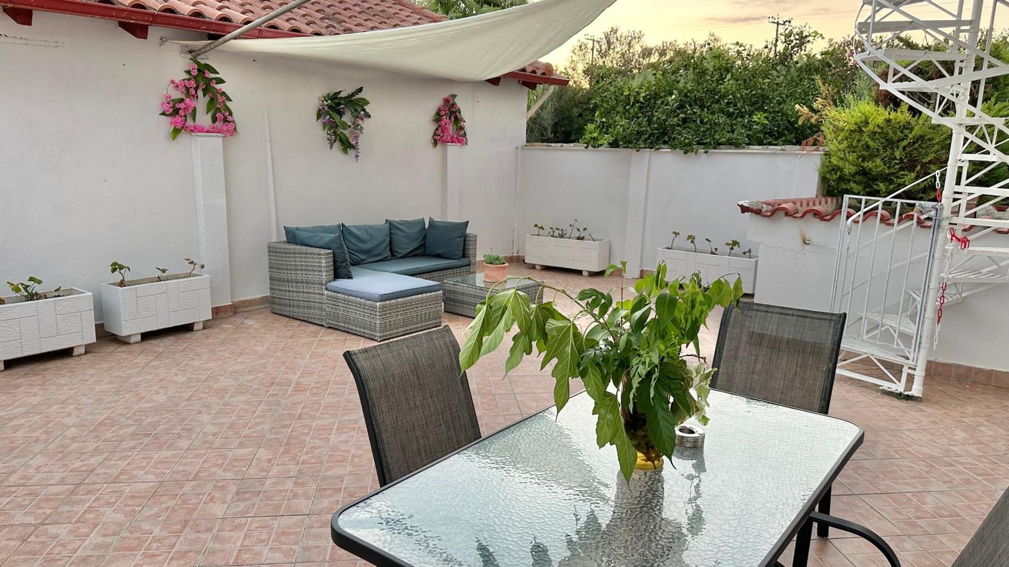 Patras Golden Suite Ngoại thất bức ảnh