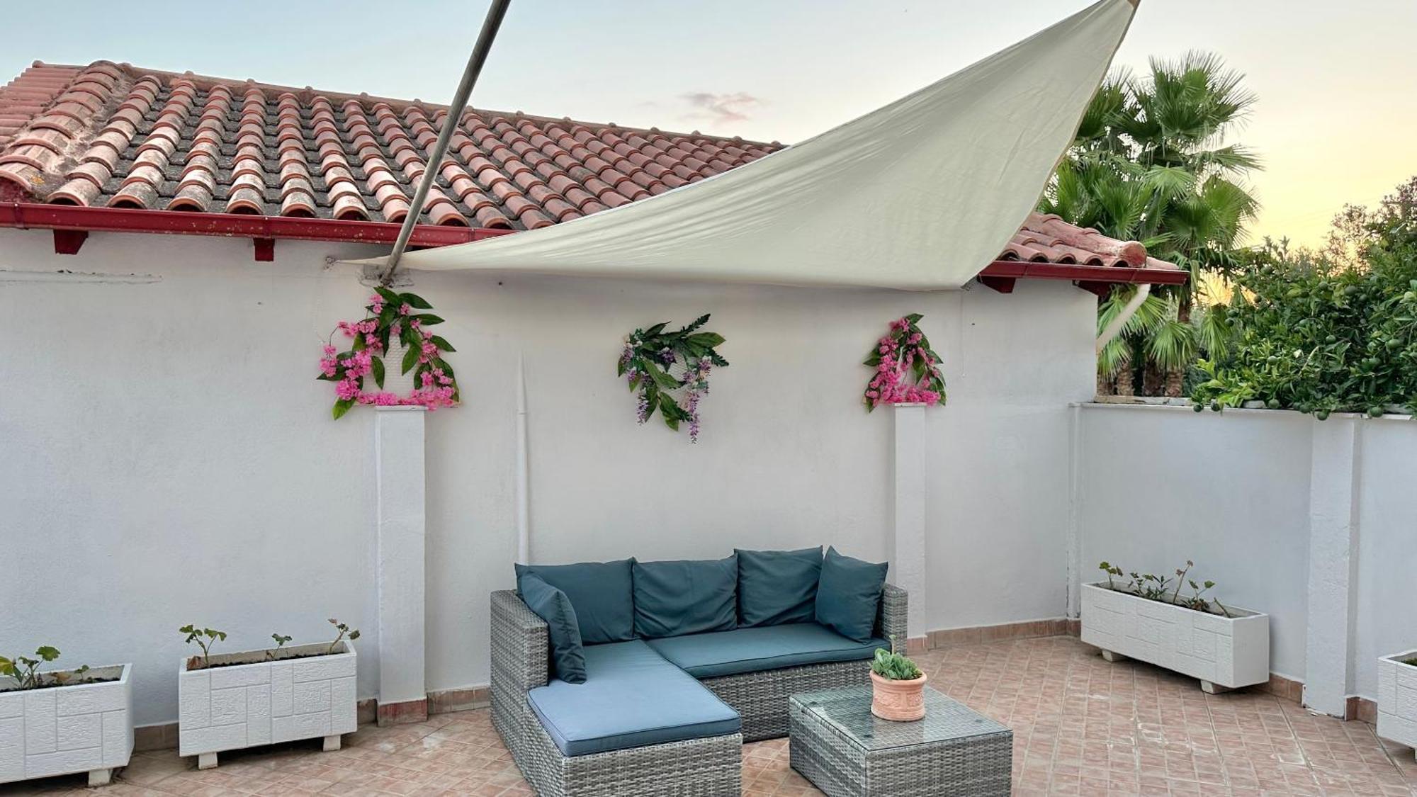 Patras Golden Suite Ngoại thất bức ảnh